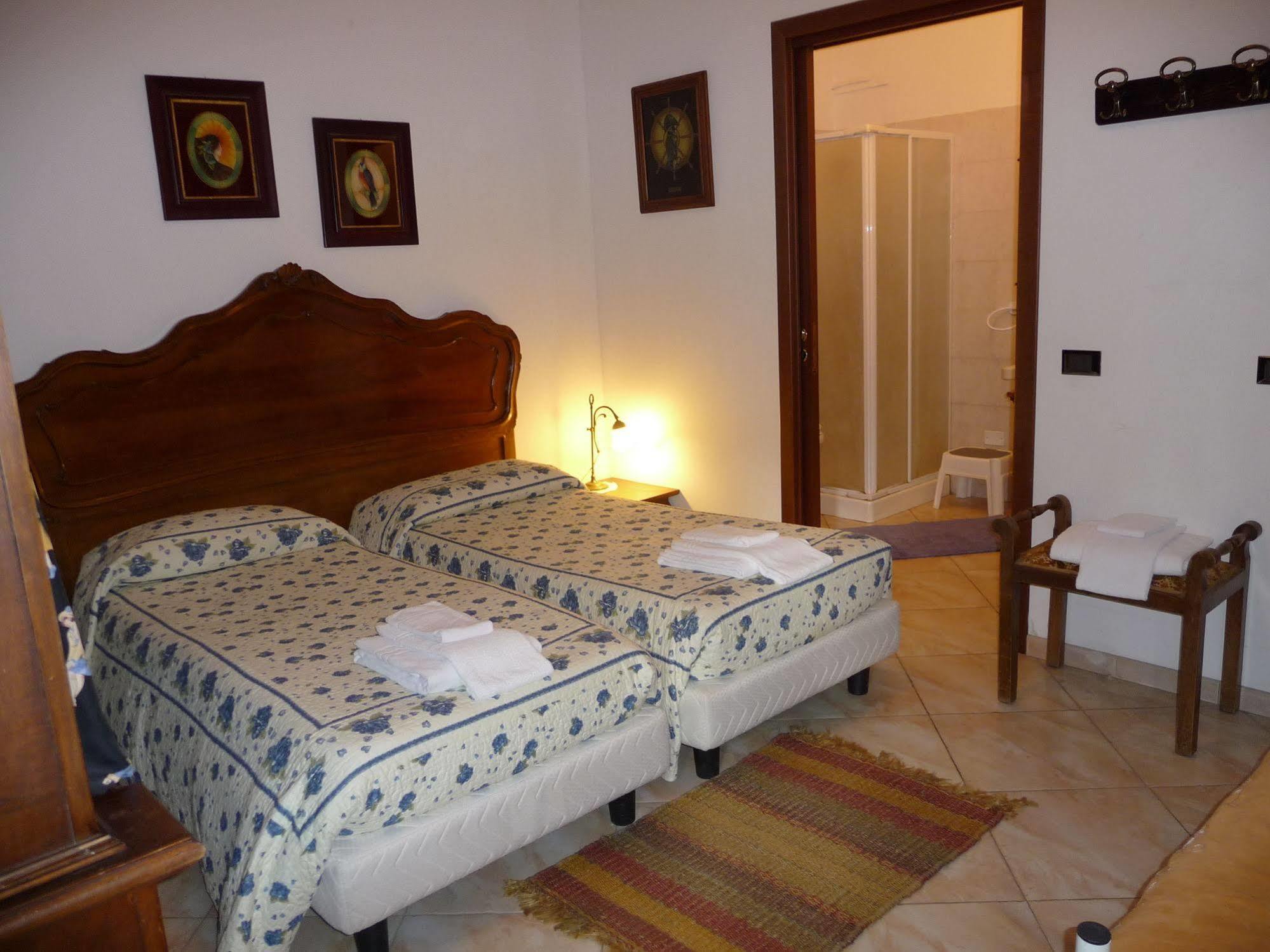 Al Parco Bed & Breakfast Curtatone Bagian luar foto