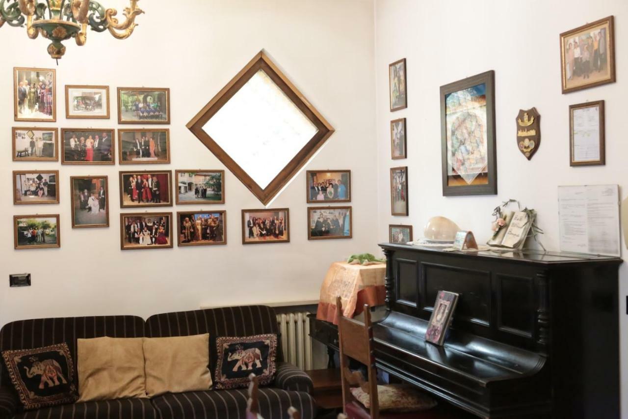 Al Parco Bed & Breakfast Curtatone Bagian luar foto